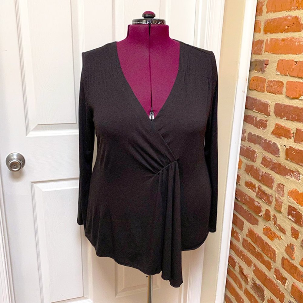 NWT Lane Bryant V-Neck Draped Front Wrap Look Top - Picture 1 of 4